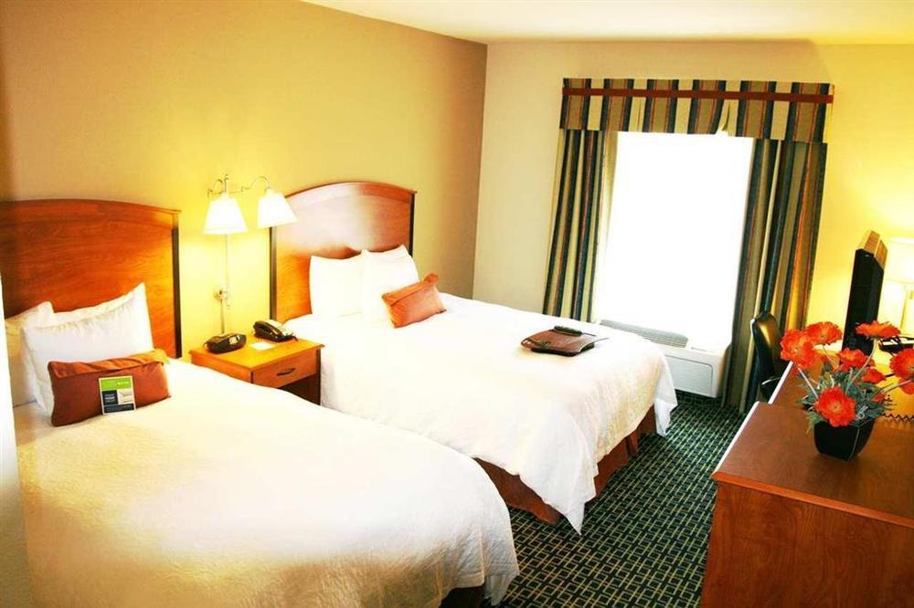 Hampton Inn & Suites Lancaster Ruang foto