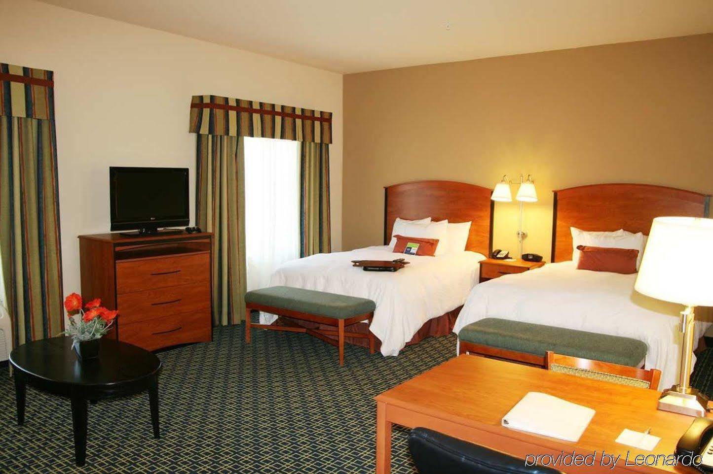 Hampton Inn & Suites Lancaster Ruang foto